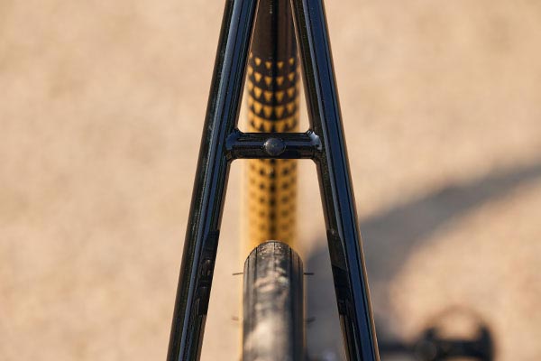 Looking through Zig Zag seat stays showing plentiful tire clearance on complete bike