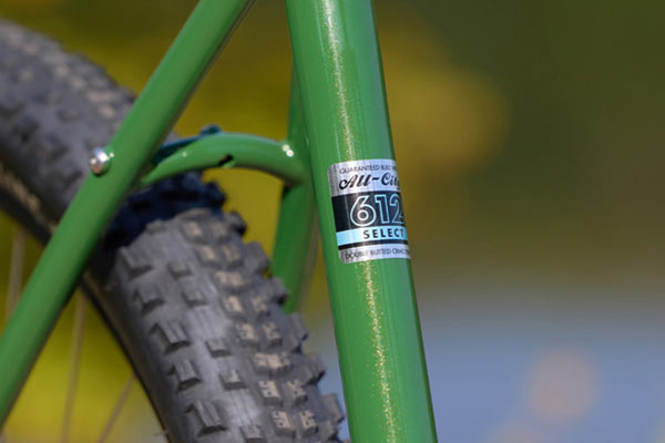 612 Select tubing decal on seat tube of Gorilla Monsoon