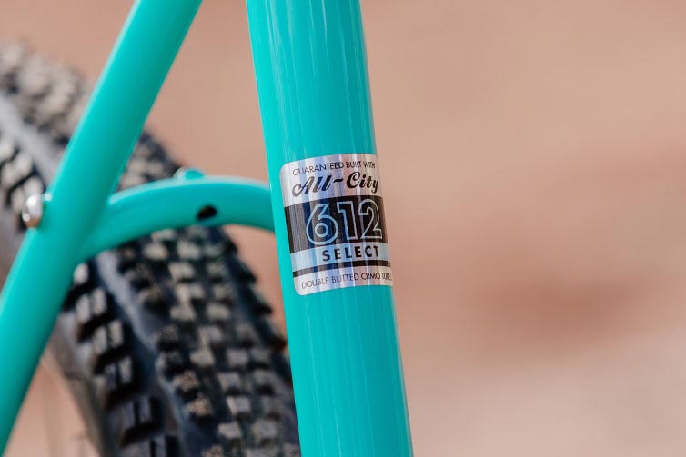 612 Select tubing decal on seat tube of Gorilla Monsoon