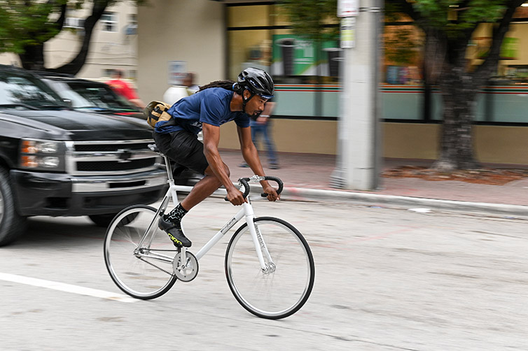 Leo Rodgers rides All-City Thunderdome fast