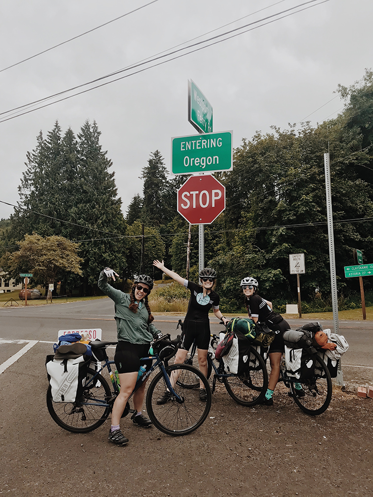 2018 PTP crew poses at entrance to Oregon