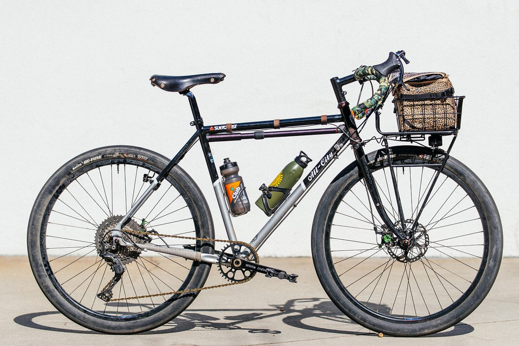 all city cycles space horse
